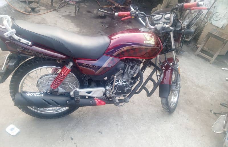 Honda delax 2007 4