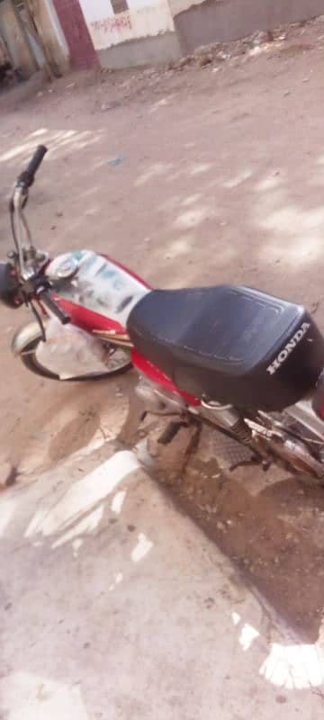 Honda 125 lahore number 0