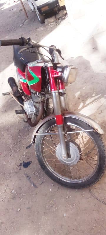 Honda 125 lahore number 1