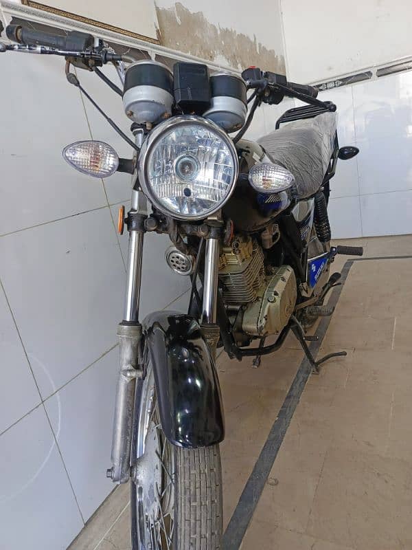 Suzuki GS150 (2008) karachi 6