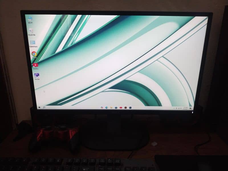 Dell 24"Inch P2417H Sami-Borderless IPS Lcd Monitor 0