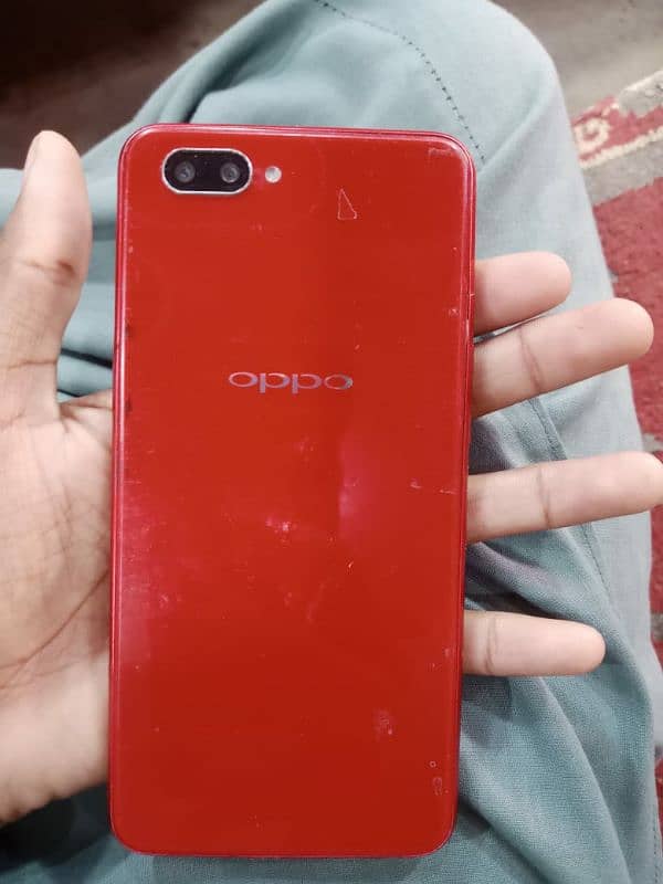 OPPO A3s phone 1