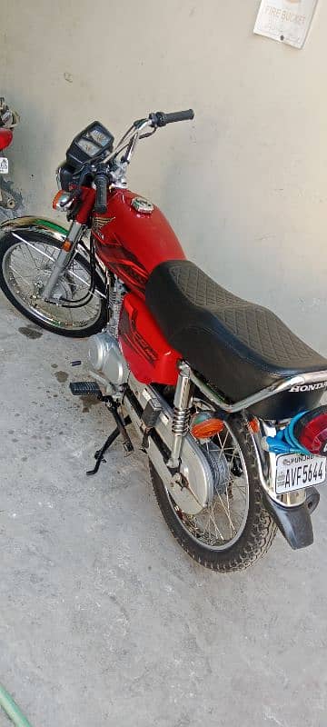 Honda 125cg 2