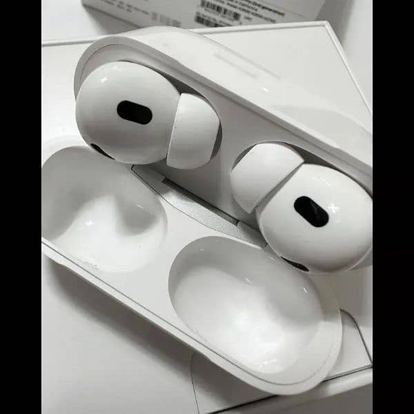 new earbuds for iPhone and Android 2