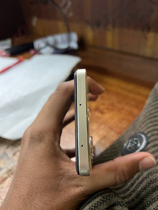 Vivo Y36 5