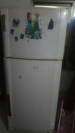 USED DAWLANCE REFRIGERATOR