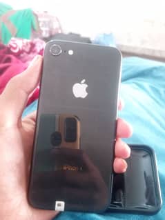 iphone 8 64 Gb urgent sale