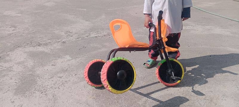 three wheels cycle 1