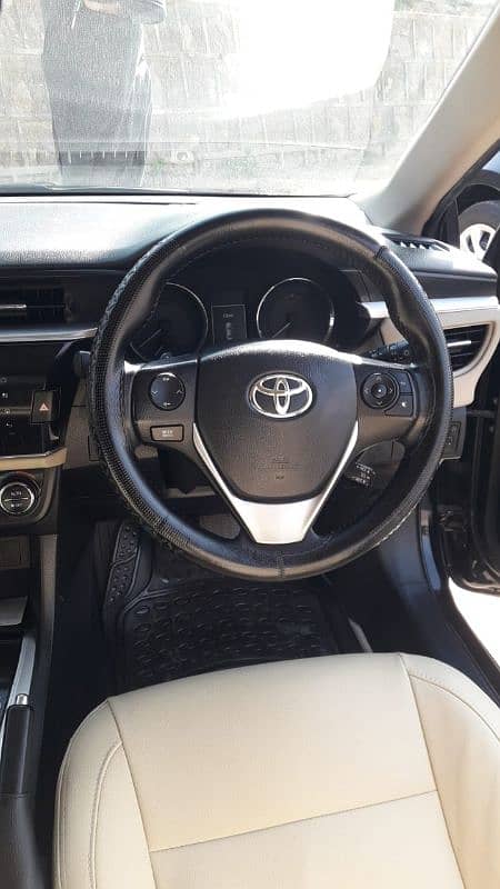 Toyota Corolla Altis 2016 7