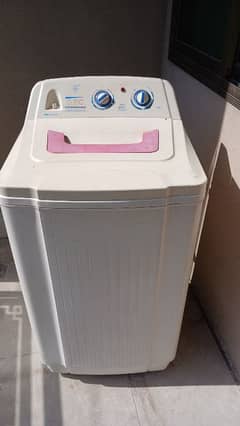 G. F. C GF-750 Washing Machine