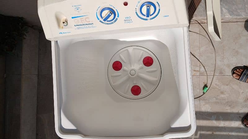 G. F. C GF-750 Washing Machine 2