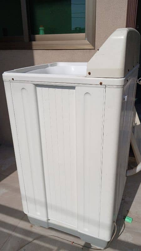 G. F. C GF-750 Washing Machine 5