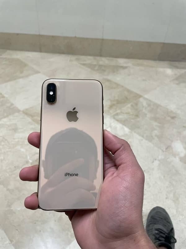 IPHONE XS 256 GB NON PTA 9/10 1