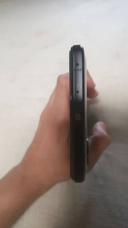 Redmi k40 gaming 10/10 condition 2 month used all ok pubg 90 fps 4