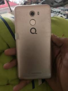 Q mobile Noir x1S