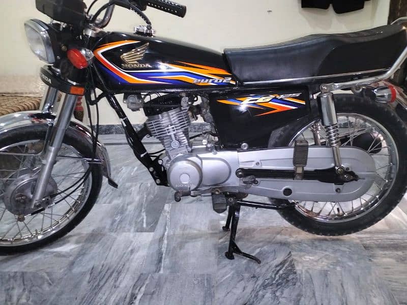 Honda 18 very good condition 5