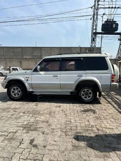 Mitsubishi Pajero 1994