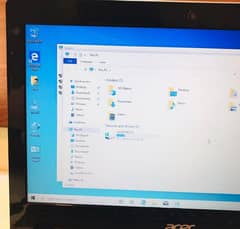 Acer, C740, window 10, intel Cerelon, 2gb 128 gb ssd