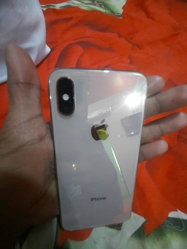 I phone xs all OK 64 gb non factory 8