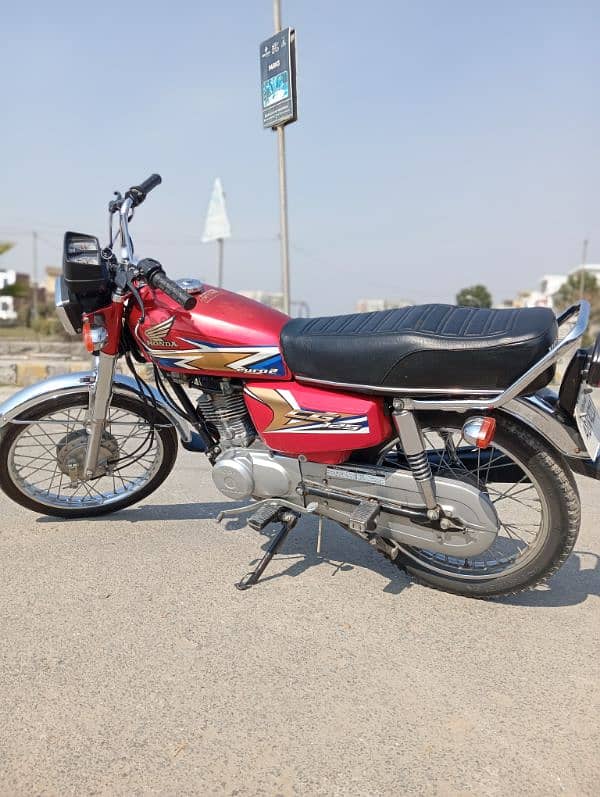 HONDA CG125 4