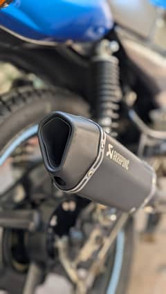 Akrapovic