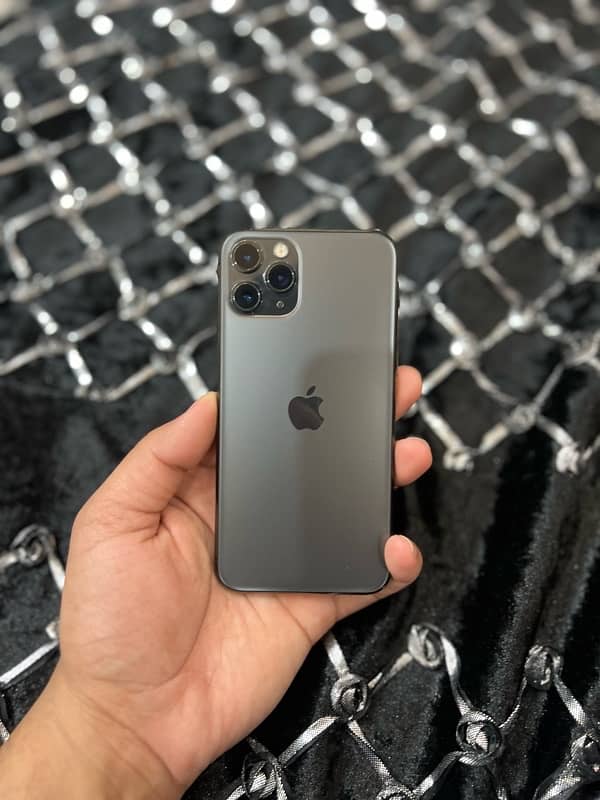 Iphone 11 pro 256gb dual sim pta approved 0