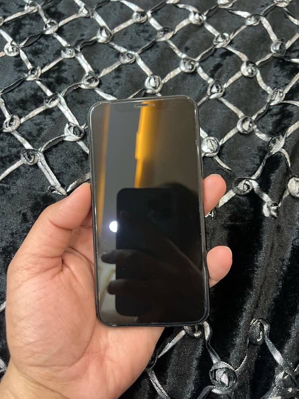 Iphone 11 pro 256gb dual sim pta approved 2