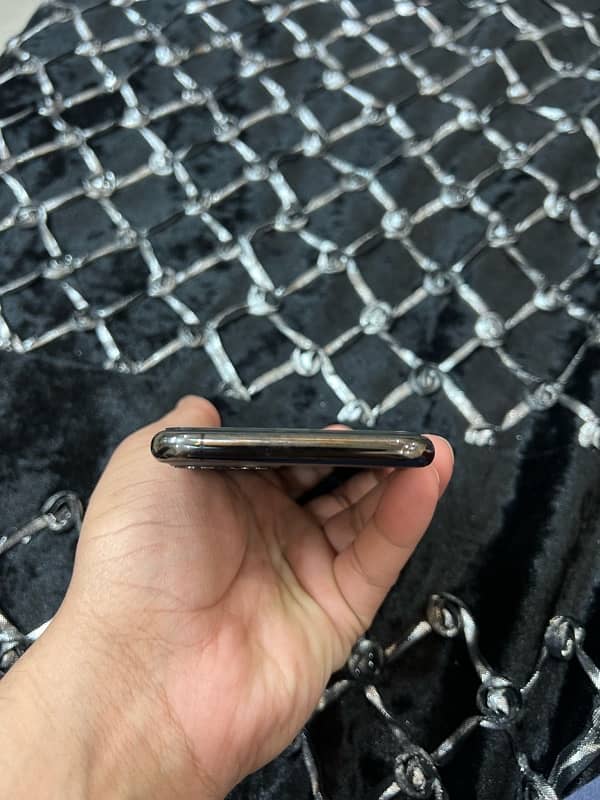 Iphone 11 pro 256gb dual sim pta approved 5