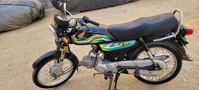 2023 wali hai 9y10ki Honda 70 Karachi number first owner