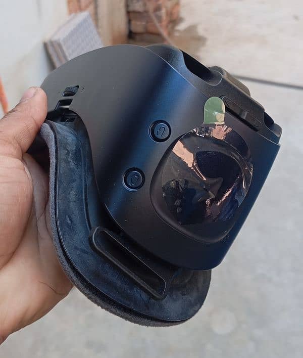 samsung VR glasses with duo connector 2