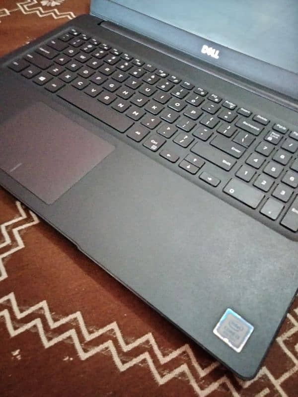 Dell latitude 3500 i3 8th gen 6