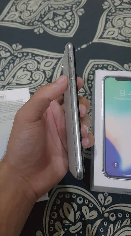 iphone x 256Gb pta approved all details mention in pics 4