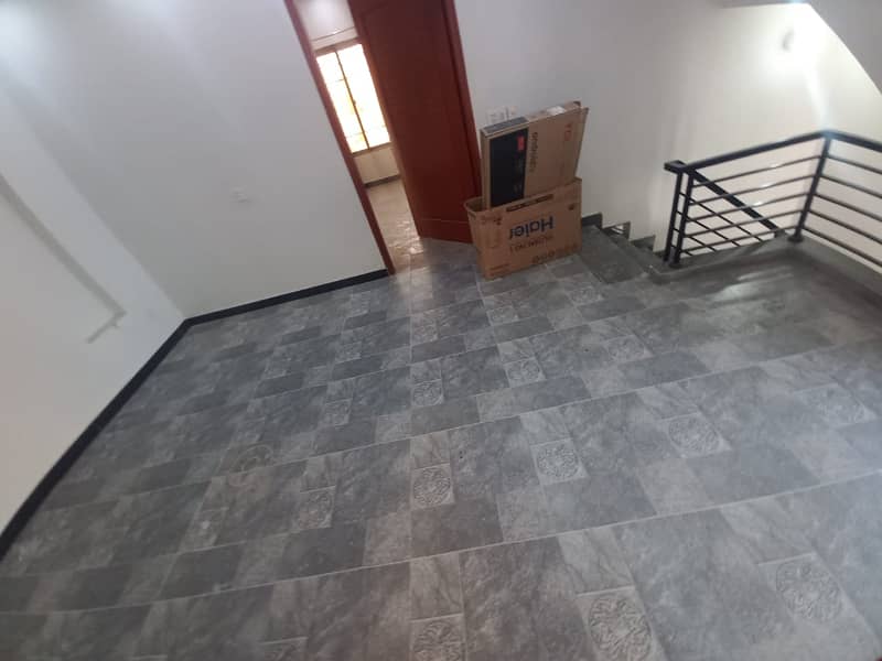 5 Marla house available for rent in DHA 11 rahbar 5