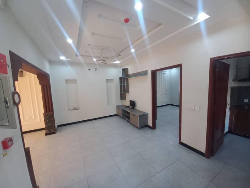 5 Marla house available for rent in DHA 11 rahbar 17