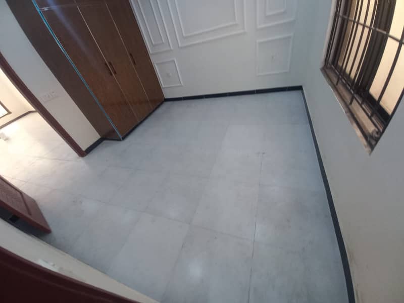 5 Marla house available for rent in DHA 11 rahbar 21