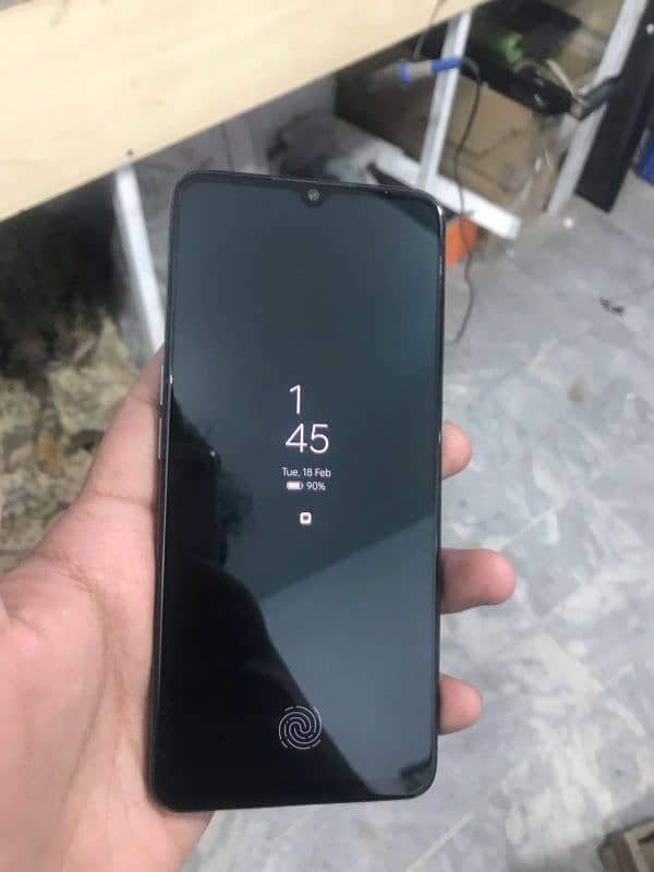 Oppo F17 8/128 1