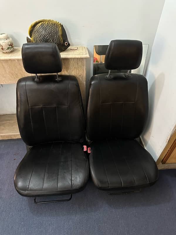 Suzuki swift original seats complete set 1