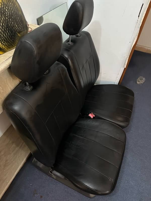 Suzuki swift original seats complete set 2