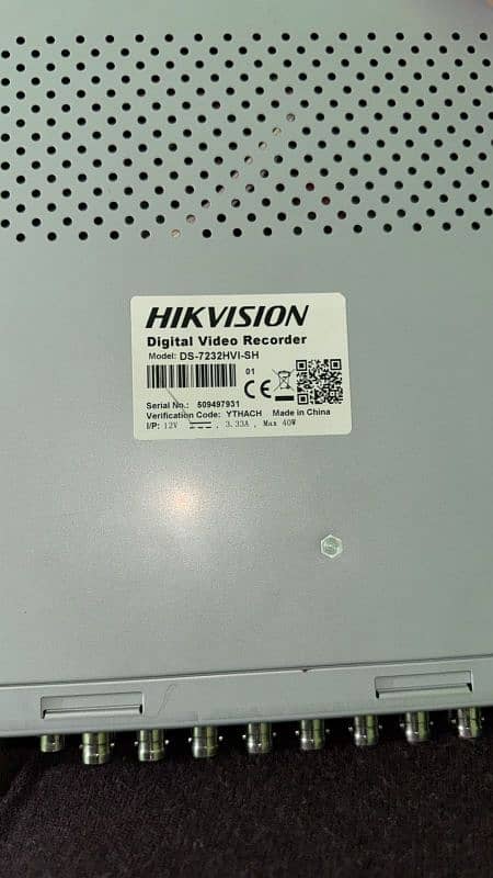 Hikvision 32 Channel DVR D-S 7232HVI-SH 3