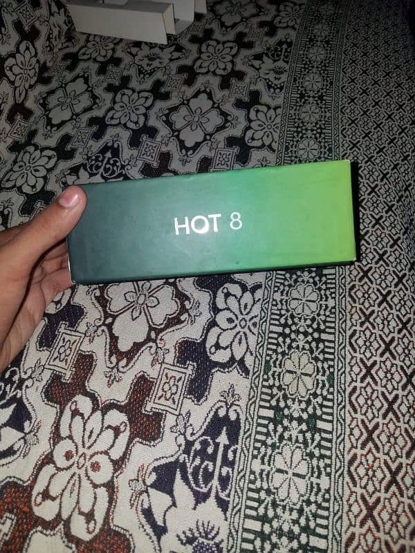 INFINIX HOT 8 0