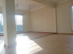 Beautiful Corner villa available for rent in dha 1