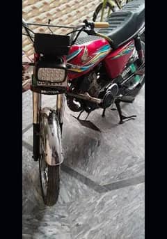 Honda 125 excellent  bike in good  condition