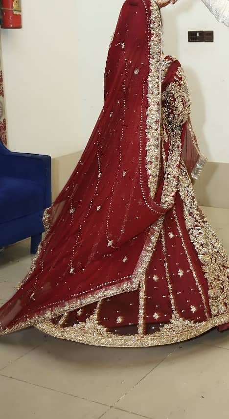 bridal lehnga / bridal maxi / wedding wear / bridal lehnga for sale 2