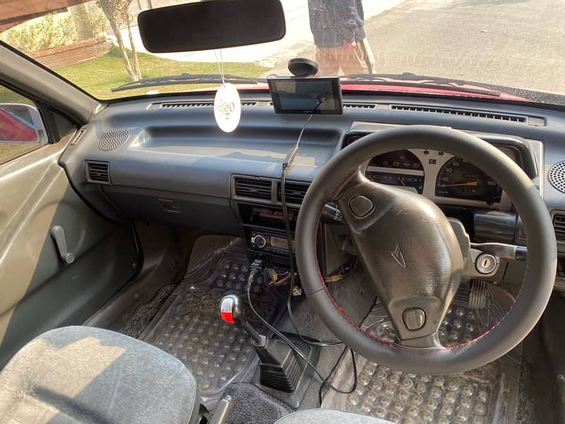 Daihatsu Charade 1990 2 door total genuine 7