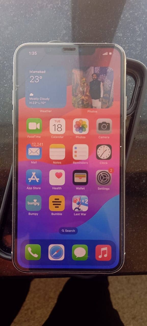 Apple iPhone 11 Pro Max 1