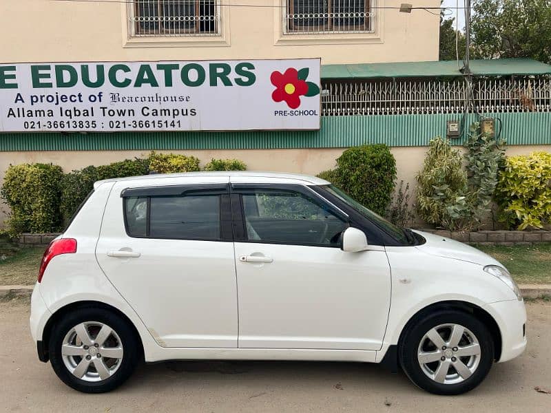 Suzuki Swift DLX model 2017 original white colour 6