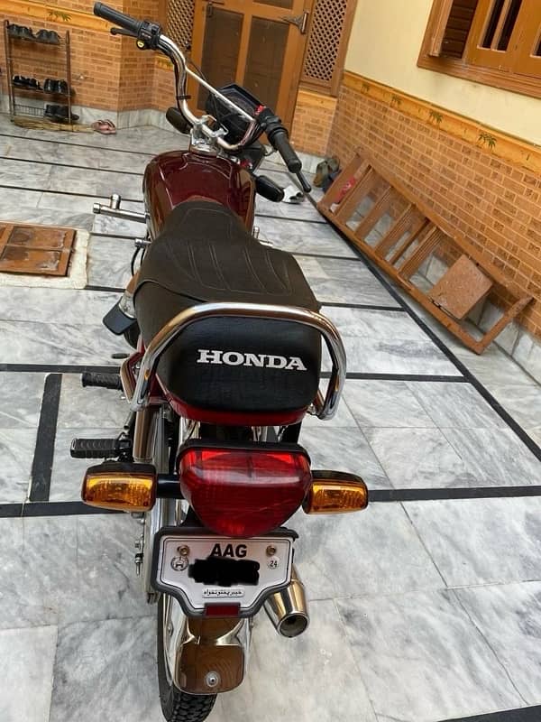 Honda CD 70 for sale 7