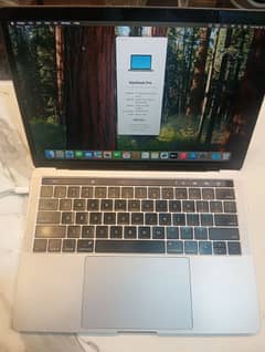 Apple MacBook pro 2018.13inch/MacBook pro for sale