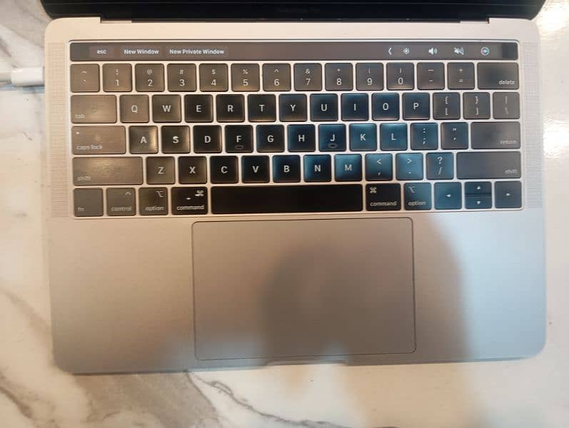 Apple MacBook pro 2018.13inch/MacBook pro for sale 2