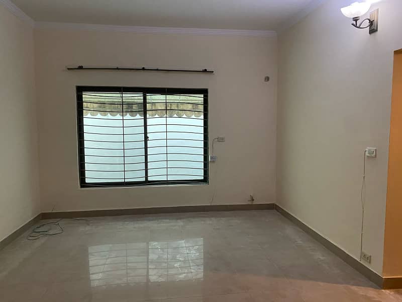 Spacious 18 Marla Brigadier House for Rent in Askari, Rawalpindi 7